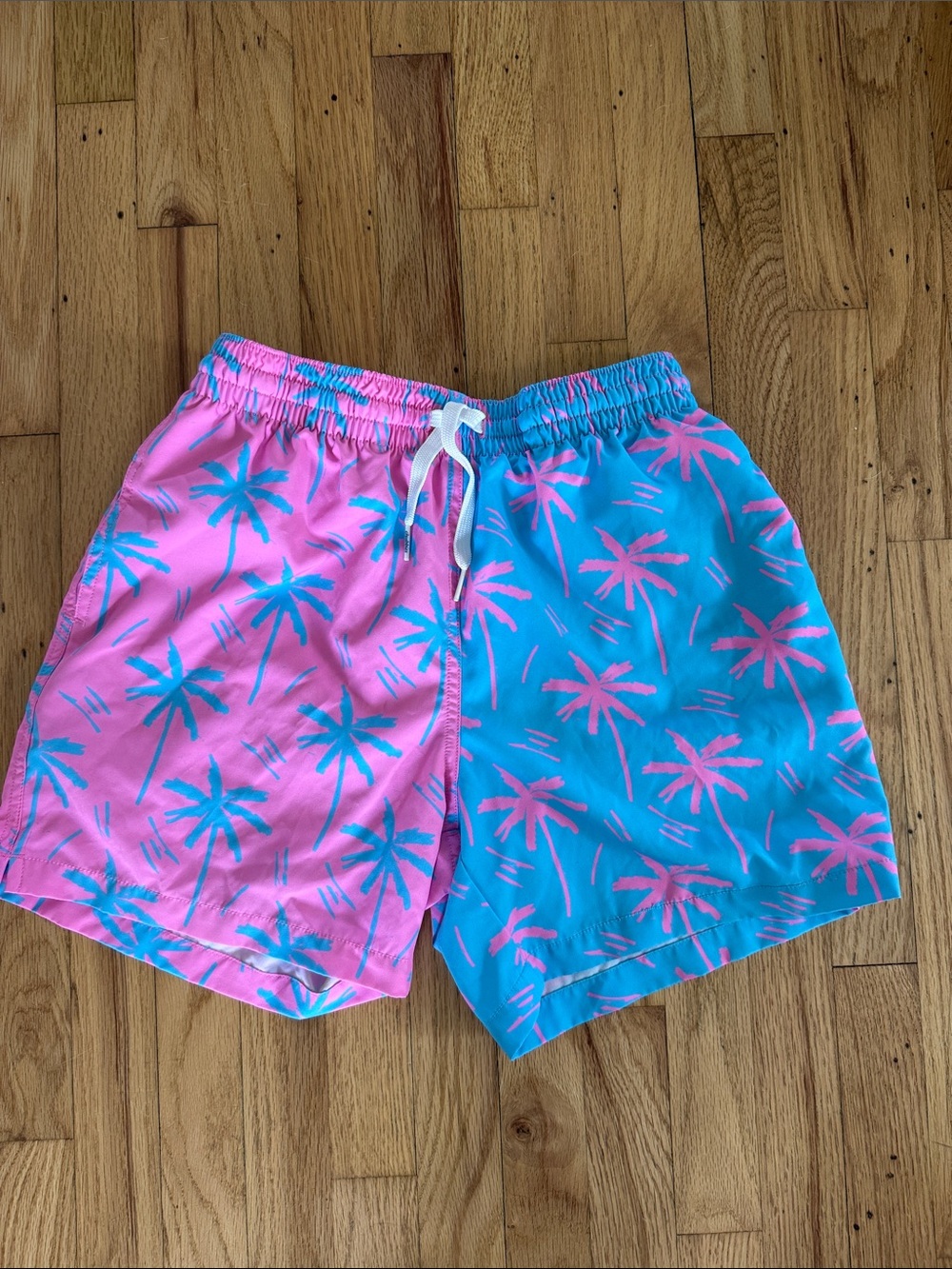 chubbies pink & teal palm tree swim shorts - size small